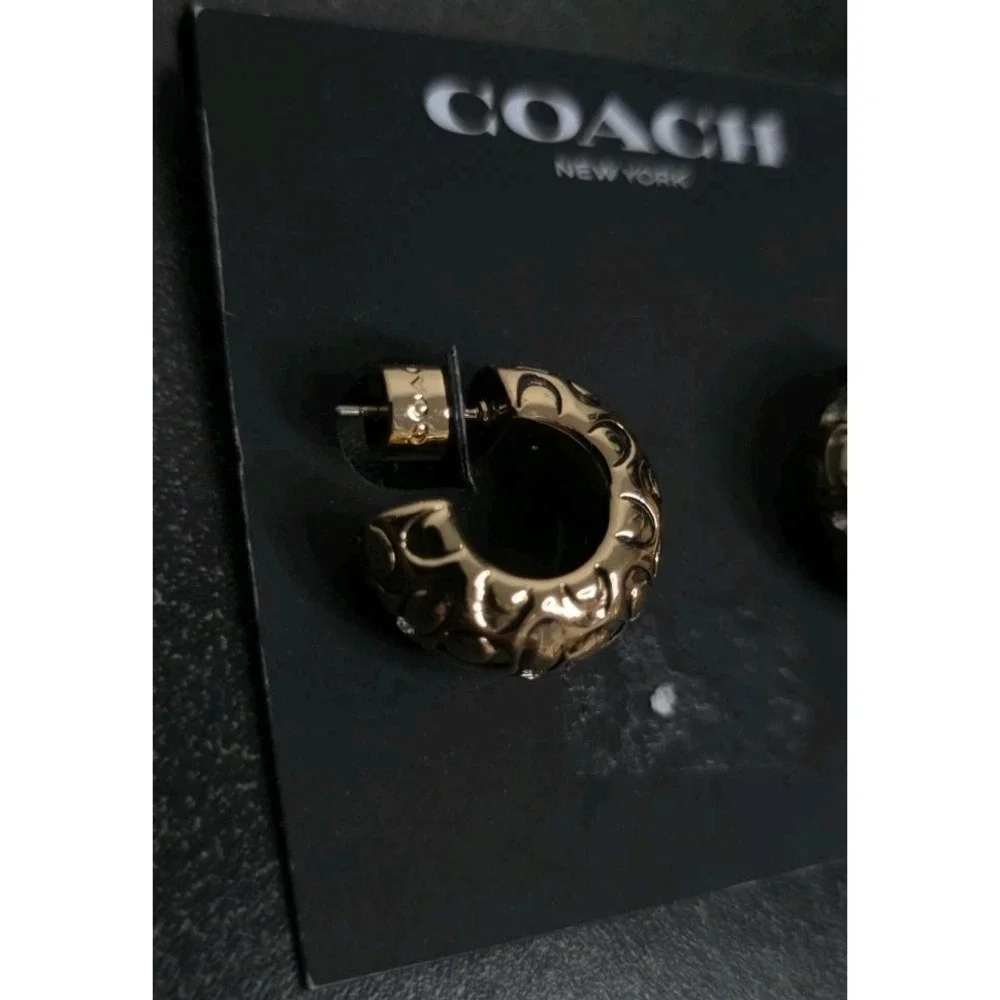 New‎ Coach Signature C Quilted Chunky Gold Hoop Earrings Stud Jewelry - Picture 2 of 4